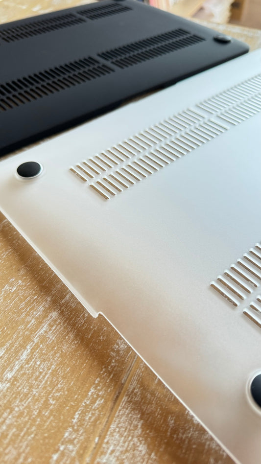 SET CARCASA MACBOOK® 13” CROCO MARRÓN OSCURO