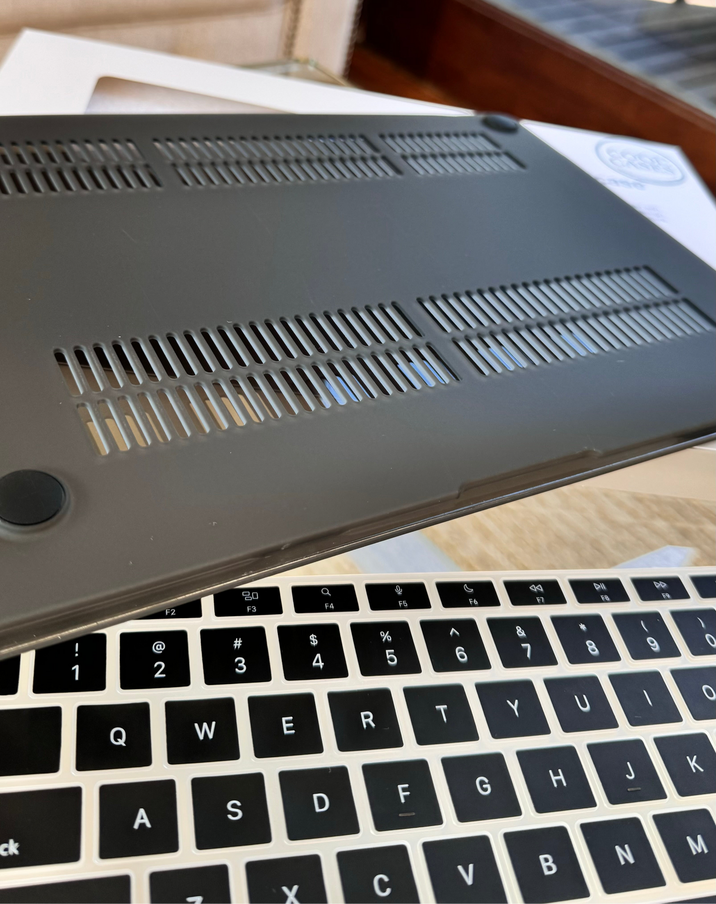 SET NEGRO MATE (modelo a2337/a2179)