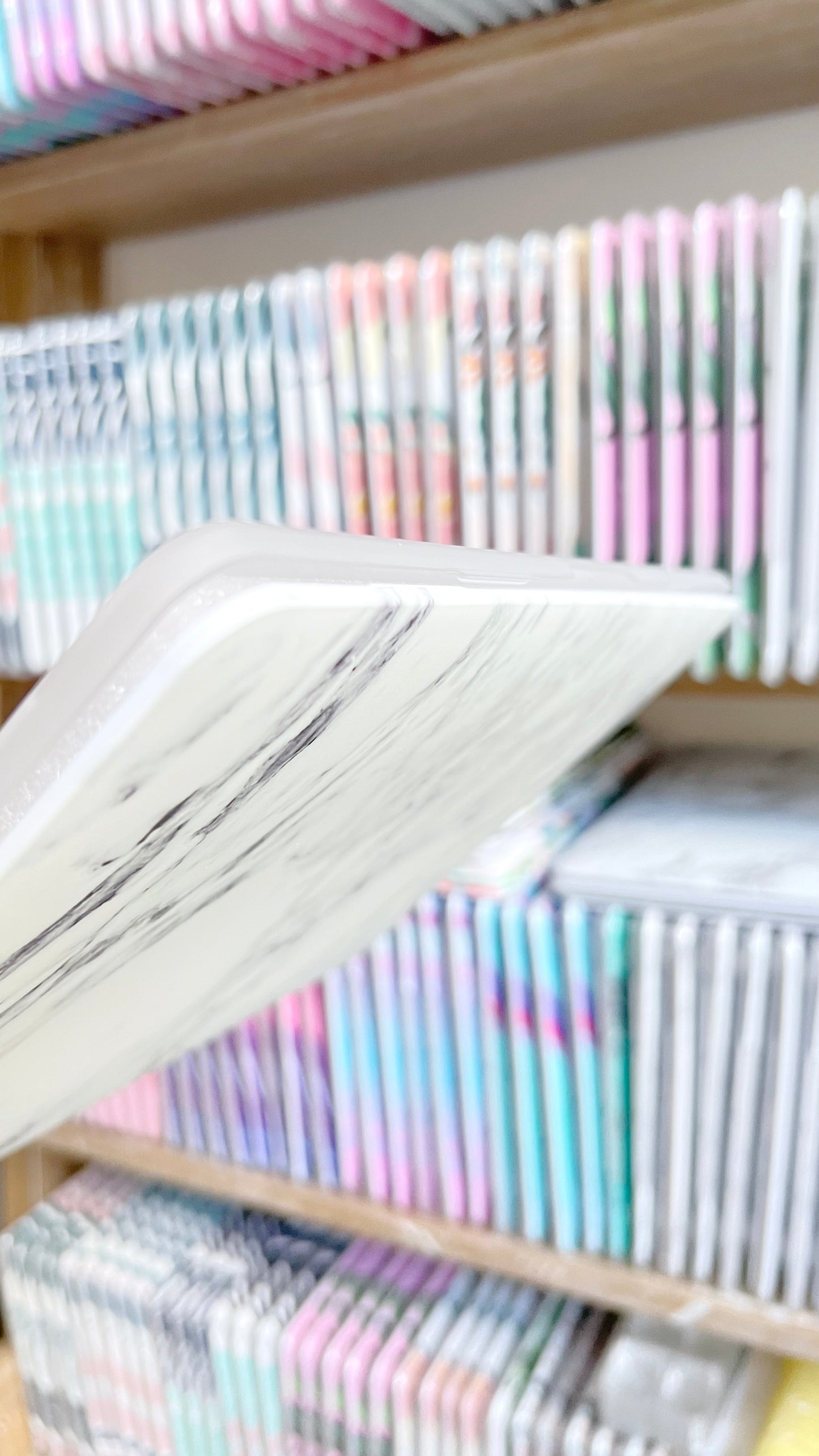 CARCASA MACBOOK® 13” MÁRMOL