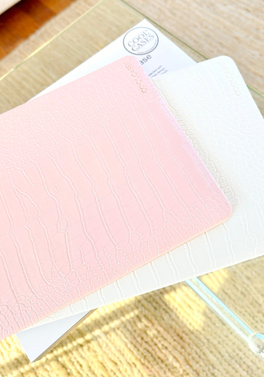 CARCASA MACBOOK® 13" CROCO ROSADO