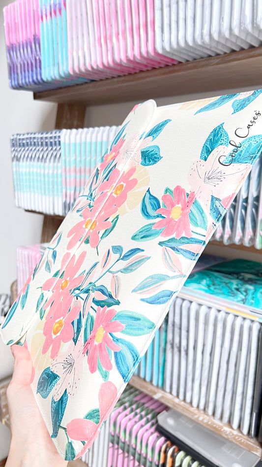 SOBRES CUERO VEGANO DISEÑO FLORES