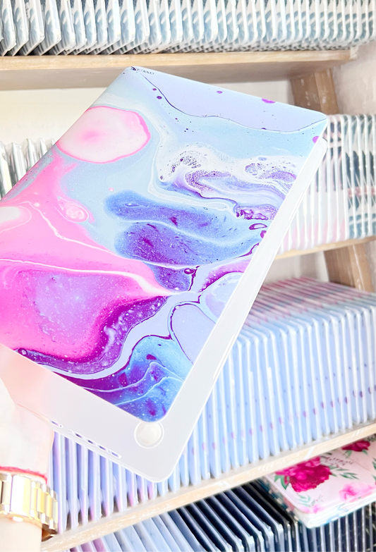 CARCASA CASE MACBOOK® PRO 14” ÓLEO ROSA Y CELESTE